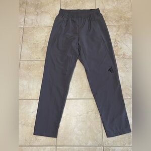 Adidas Men's Woven Pants; Light Weight With Zipper Pockets Gray Sz S NWT